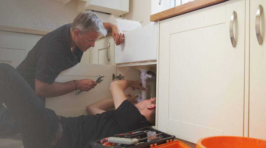 Professional burst pipe repair services in Yankeetown, FL